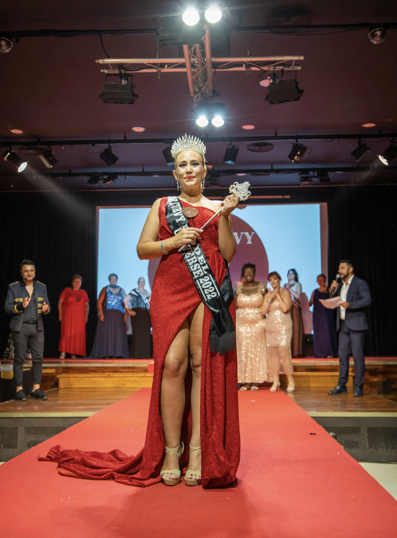 martina topcurvy2022